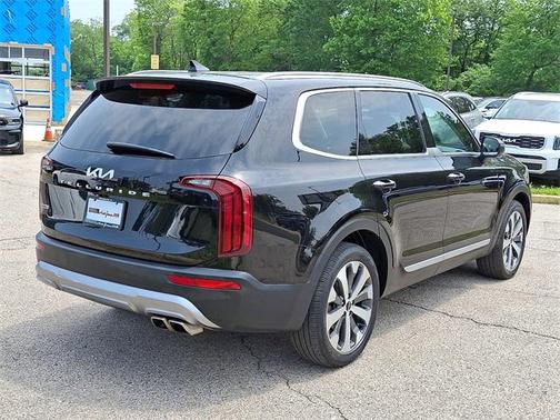 2022 Kia Telluride S