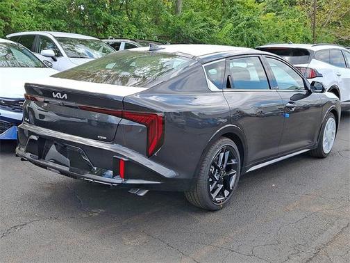 2025 Kia K4 GT-Line Turbo