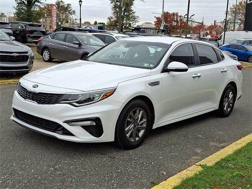 2020 Kia Optima LX