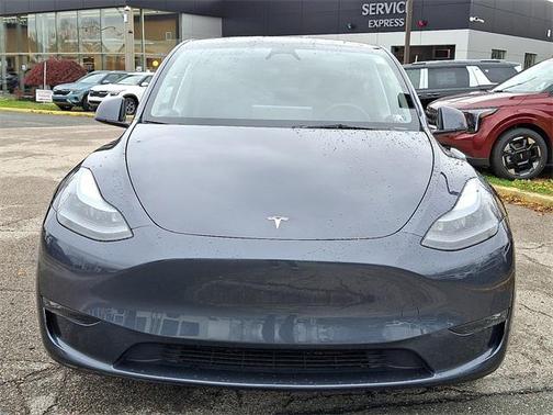 2023 Tesla Model Y Long Range Dual Motor All-Wheel Drive
