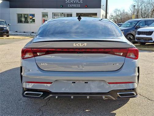 2024 Kia K5 GT-Line