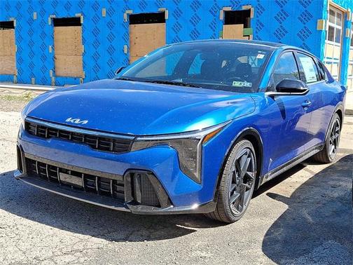 2025 Kia K4 GT-Line