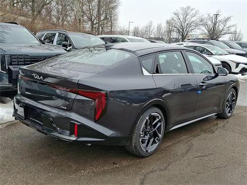 2026 Kia K4 GT-Line