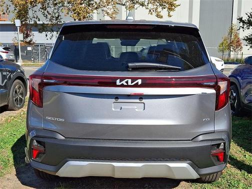 2026 Kia Seltos LX