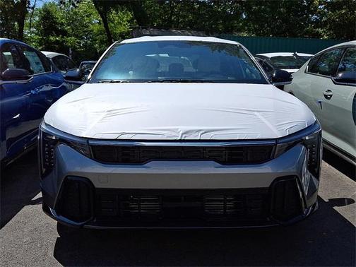2025 Kia K4 GT-Line Turbo