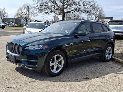 2018 Jaguar F-PACE 25t Premium
