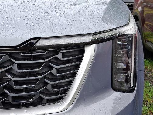 2025 Kia Sorento LX