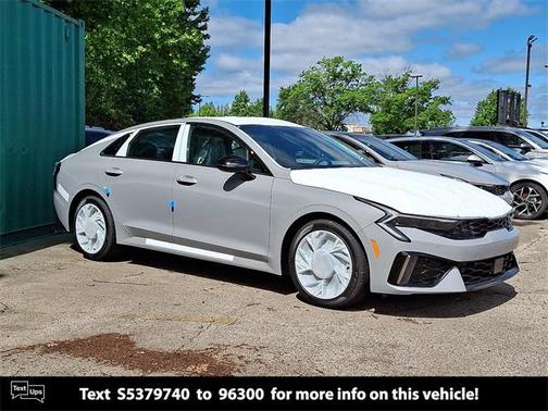2025 Kia K5 GT-Line