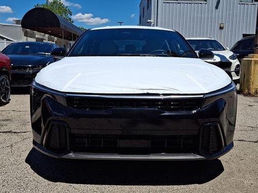 Aurora Black 2026 Kia K4 GT-Line