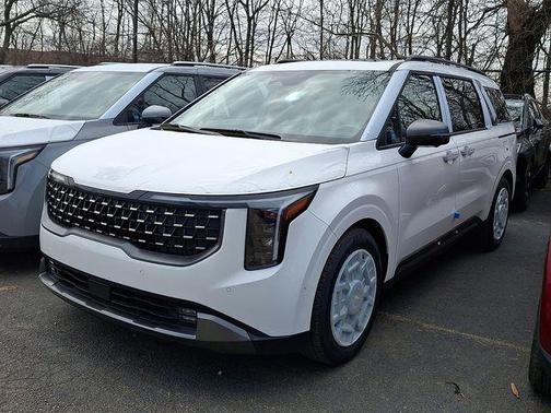 2026 Kia Carnival SX