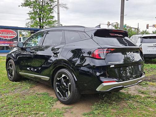 Ebony Black 2026 Kia Sportage SX