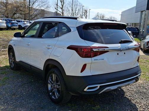 2023 Kia Seltos S