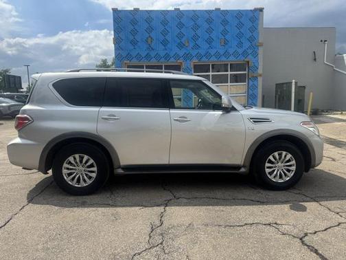 2017 Nissan Armada SV