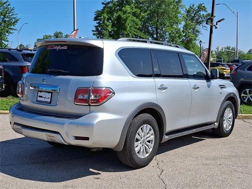 2017 Nissan Armada SV