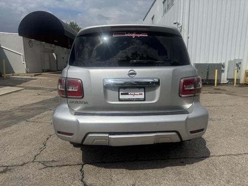 2017 Nissan Armada SV