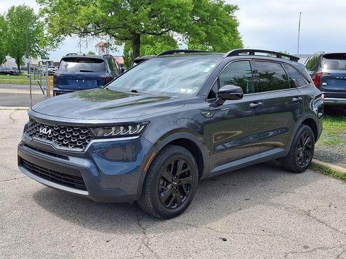 Gravity Grey 2022 Kia Sorento S