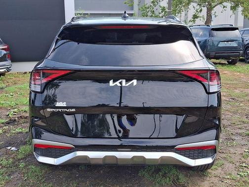 Ebony Black 2024 Kia Sportage SX