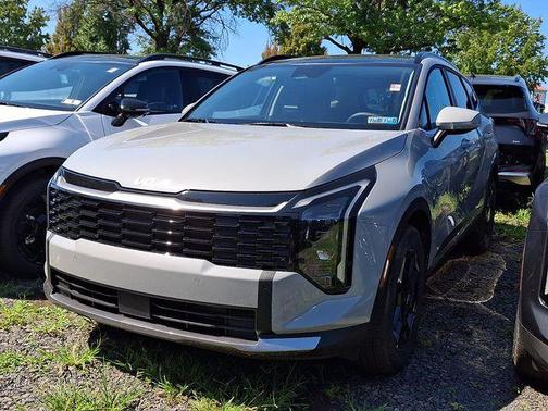 Wolf Gray 2027 Kia Sportage EX