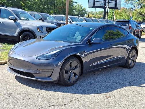 2023 Tesla Model 3 Standard Range