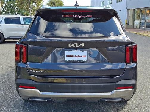 2025 Kia Sorento S