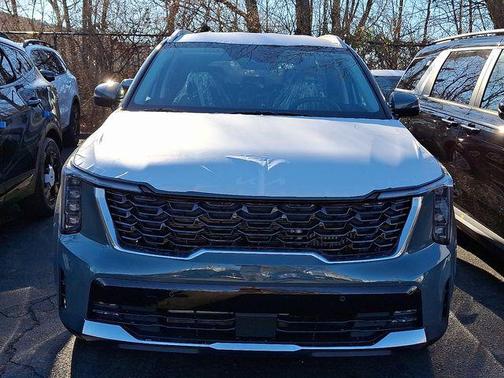 Cityscape Green 2026 Kia Sorento Plug-In Hybrid EX