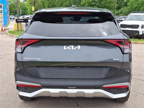 2023 Kia Sportage Hybrid LX