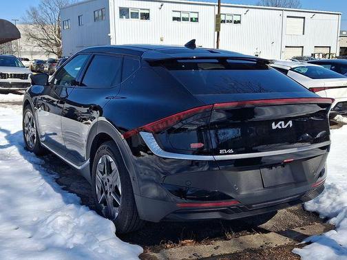Ebony Black 2025 Kia EV6 Light Long Range