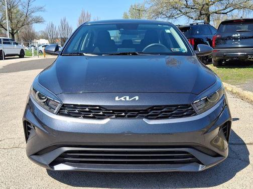 Gravity Gray 2023 Kia Forte LXS