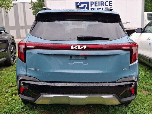 Pluton Blue 2026 Kia Seltos EX