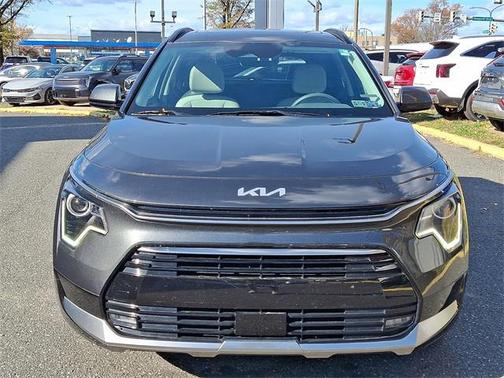 2023 Kia Niro Touring