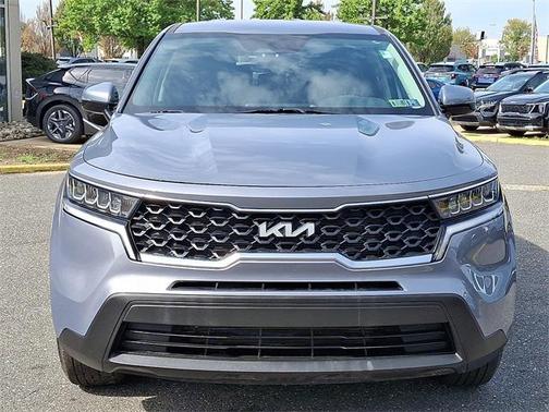 2022 Kia Sorento LX
