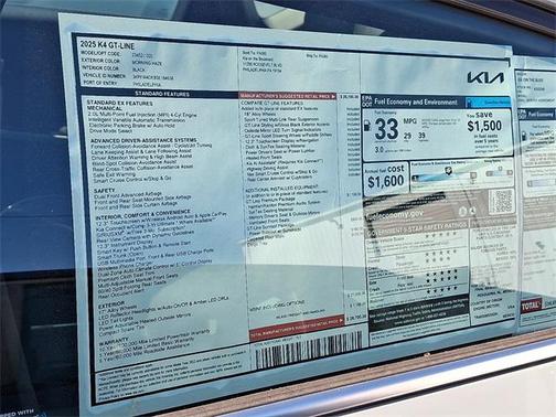 2025 Kia K4 GT-Line