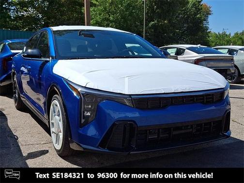 2025 Kia K4 GT-Line