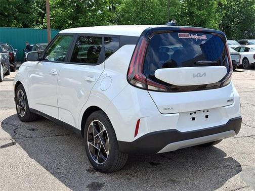 2023 Kia Soul EX