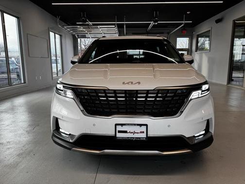 2023 Kia Carnival SX Prestige