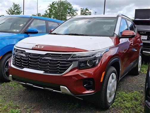 2025 Kia Seltos S
