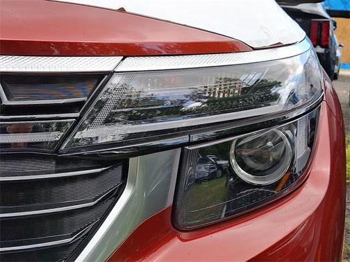 2025 Kia Seltos S