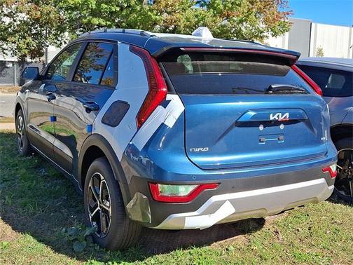 2025 Kia Niro EX