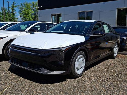 Aurora Black 2026 Kia K4 LXS