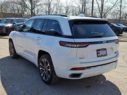 2022 Jeep Grand Cherokee Overland