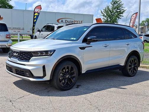 2022 Kia Sorento SX