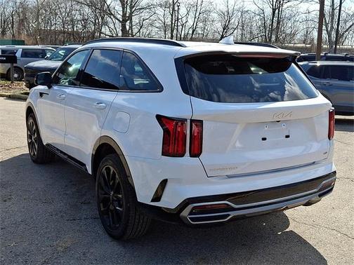 2023 Kia Sorento SX