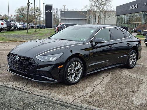 Phantom Black 2021 Hyundai SONATA SEL