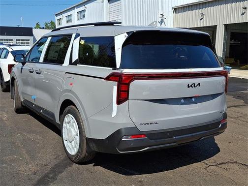 2026 Kia Carnival Hybrid SX