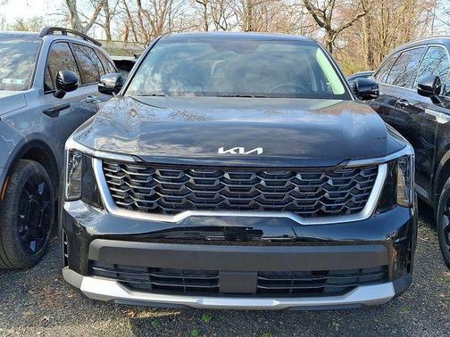 Ebony Black 2026 Kia Sorento LX