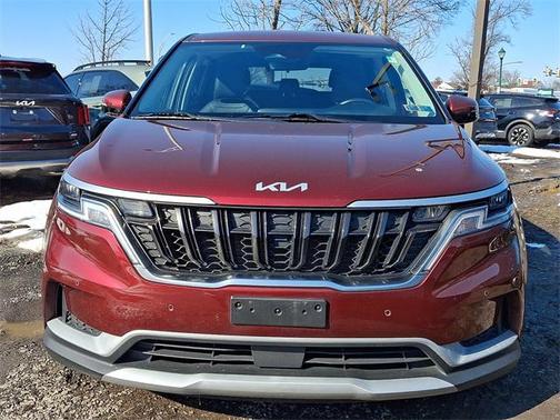 2024 Kia Carnival EX