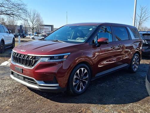 2024 Kia Carnival EX