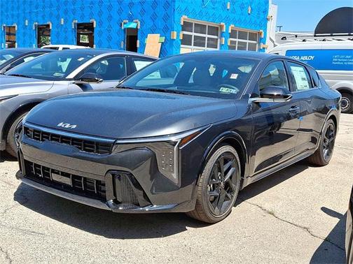 2025 Kia K4 GT-Line Turbo