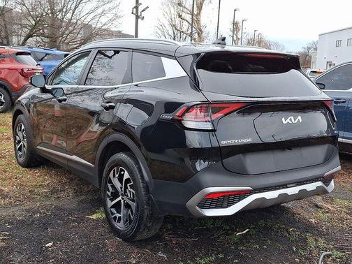 2024 Kia Sportage Hybrid EX