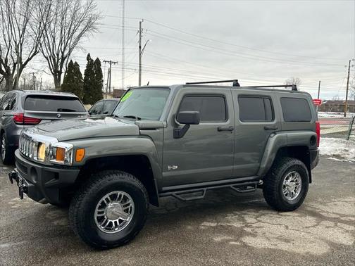 2010 Hummer H3 Base